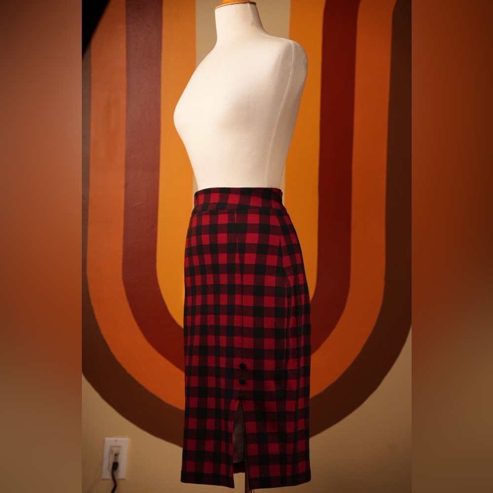 Fifties inspired red and black plaid wiggle pencil skirt with side slit